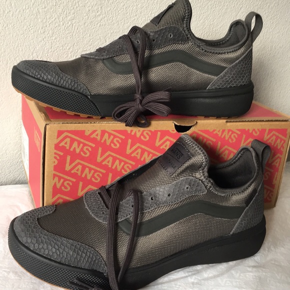 vans ultrarange ac reptile